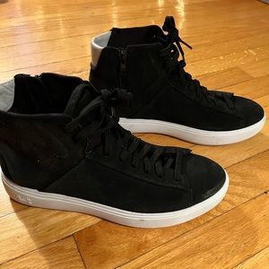 Under Armour Womens High Top Sportstyle Sneaker